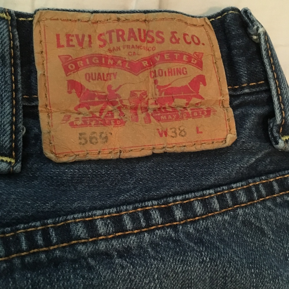 569 Levis Denim Shorts